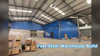 Construction rapide d'une structure métallique d'entrepôt
